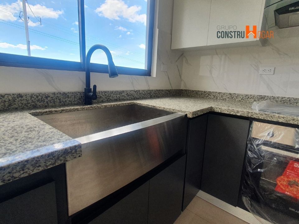 Grupo ConstruHogar - TEROS MGB200