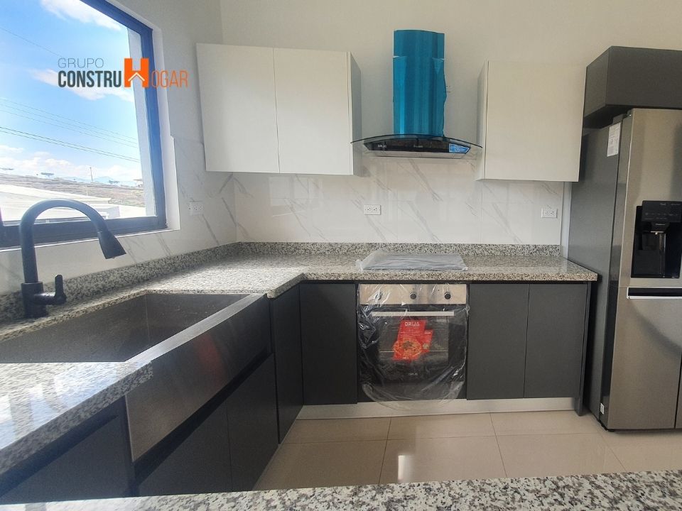 Grupo ConstruHogar - TEROS MGB200