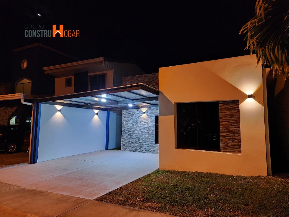 Grupo ConstruHogar - LOMAS